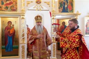 Божественная литургия в храме в честь Воскресения Христова с. Ивано-Языковка Аткарского района