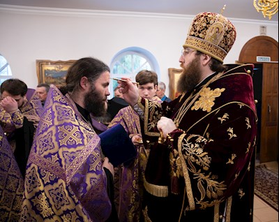 Митрополит Игнатий совершил всенощное бдение в храме в честь иконы Божией Матери «Скоропослушница» г. Шиханы Вольского района