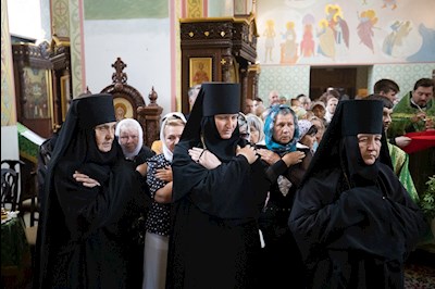 Митрополит Игнатий совершил Божественную литургию в Иоанновском женском монастыре в пос. Алексеевка Хвалынского района