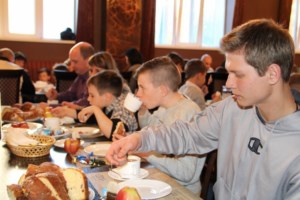 В клубе «Патриот» прошел пасхальный праздник