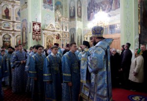 Всенощное бдение в храме в честь Покрова Пресвятой Богородицы г. Саратова