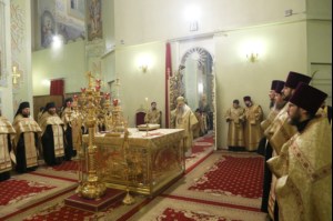 Великая Рождественская вечерня в храме в честь Покрова Пресвятой Богородицы г. Саратова