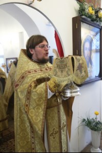 Божественная литургия в храме в честь Благовещения Пресвятой Богородицы г.Саратова