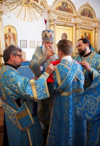 Божественная литургия в храме в честь Успения Пресвятой Богородицы п. Возрождение Хвалынского района