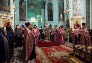 Утреня Великой Субботы с Чином погребения в храме в честь Сошествия Святого Духа г. Саратова