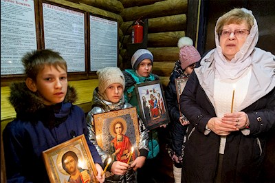 Митрополит Лонгин совершил Великое освящение храма Преображения Господня р.п. Соколовый