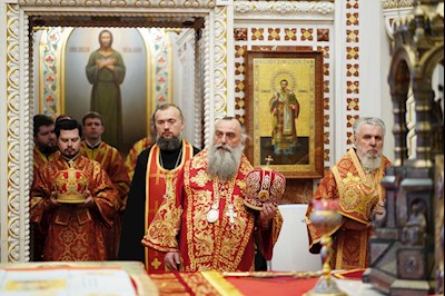 Митрополит Игнатий принял участие в Божественной литургии и торжествах в день тезоименитства Святейшего Патриарха Кирилла