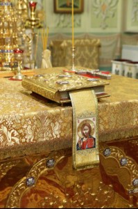 Великая Рождественская вечерня в храме в честь Покрова Пресвятой Богородицы г. Саратова