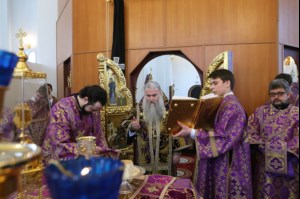 Божественная литургия в храме во имя святого великомученика Георгия Победоносца г.Саратова
