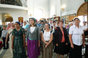 Божественная литургия в храме во имя святых первоверховных апостолов Петра и Павла г.Аткарска