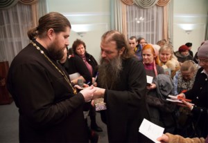 В Саратове прошла встреча с протоиереем Артемием Владимировым