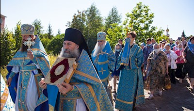 Божественная литургия в Свято-Алексиевском женском монастыре г. Саратова