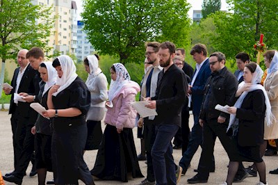 Божественная литургия в храме великомученика Георгия Победоносца г. Саратова