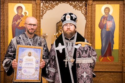 Митрополит Игнатий совершил ночную Литургию Преждеосвященных Даров в крестовом храме священномученика Гермогена, епископа Тобольского (Саратовского и Царицынского)