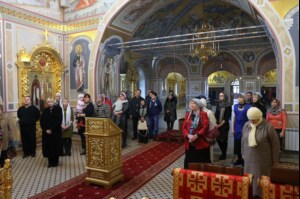 Божественная литургия в Свято-Троицком кафедральном соборе г. Саратова