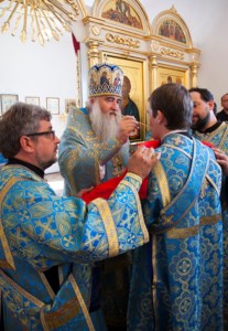 Божественная литургия в храме в честь Успения Пресвятой Богородицы п. Возрождение Хвалынского района