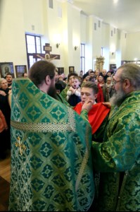 Божественная литургия на Архиерейском подворье — храме во имя преподобного Серафима Саровского г.Саратова