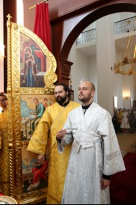 Божественная литургия в храме в честь Нерукотворного Образа Спасителя г. Саратова