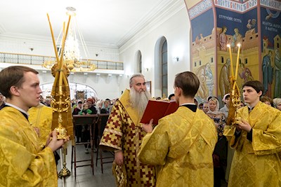 Всенощное бдение в Свято-Никольском мужском монастыре г. Саратова