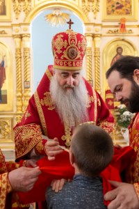 Божественная литургия в храме в честь Покрова Пресвятой Богородицы г. Петровска