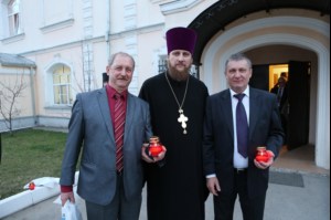 Великая Пасхальная вечерня в Покровском храме Саратова
