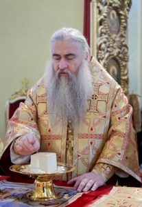 Божественная литургия в храме в честь Покрова Пресвятой Богородицы г. Саратова