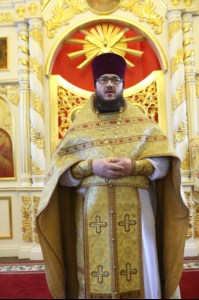 Божественная литургия на Архиерейском подворье — храме во имя преподобного Серафима Саровского г. Саратова