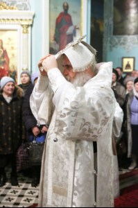 В праздник Крещения Господня Митрополит Лонгин совершил Божественную литургию и Чин Великого освящения воды