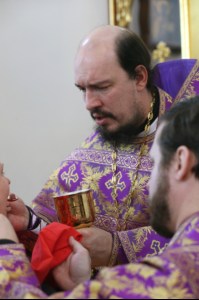 Божественная литургия в храме великомученика Георгия Победоносца г. Саратова
