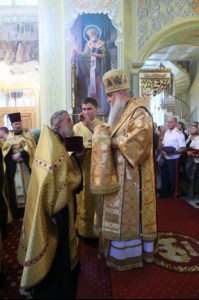 Встреча святых мощей святого равноапостольного князя Владимира и Всенощное бдение в храме в честь Покрова Пресвятой Богородицы г.Саратова