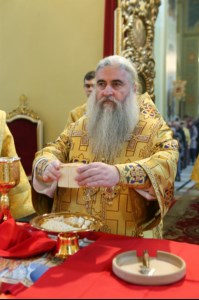 Божественная литургия в храме в честь Покрова Пресвятой Богородицы г. Саратова