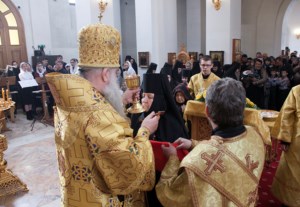 Божественная литургия в Свято-Алексиевском женском монастыре г. Саратова