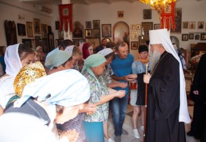 Божественная литургия на Подворье Свято-Никольского мужского монастыря г.Саратова с.Елшанка Воскресенского района