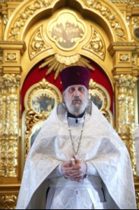 Крещальная литургия в Свято-Троицком соборе Саратова