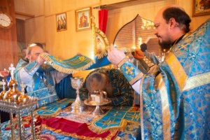 Божественная литургия в храме в честь Сретения Господня г.Саратова