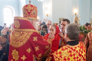 Божественная литургия в храме в честь Покрова Пресвятой Богородицы г. Петровска