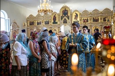 Всенощное бдение в храме в честь Казанской иконы Божией Матери р.п. Татищево