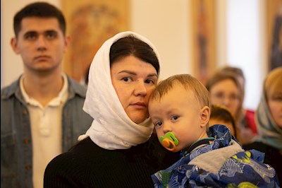 Митрополит Игнатий совершил Божественную литургию в Свято-Никольском храме с. Октябрьский Городок