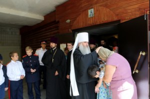 Божественная литургия в храме во имя святителя Тихона, епископа Воронежского, Задонского чудотворца г.Саратова