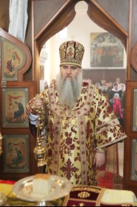 Божественная литургия в храме в честь Воздвижения Честнаго и Животворящего Креста Господня на территории Вольского военного института материального обеспечения