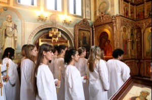 Состоялось массовое крещение оглашенных в Волге