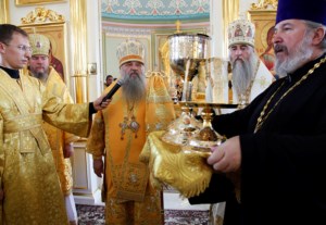 Божественная Литургия в храме во имя святой великомученицы Параскевы Пятницы села Малиновка Аркадакского района