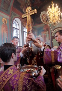 Божественная литургия в Крестовоздвиженском храме г. Хвалынска