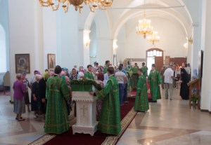 Всенощное бдение в Свято-Сергиевском женском монастыре с. Алексеевка Базарно-Карабулакского района
