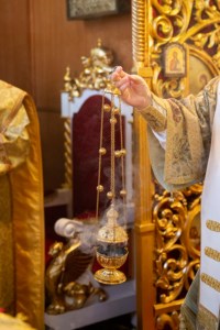Божественная литургия в храме Сошествия Святого Духа г. Саратова