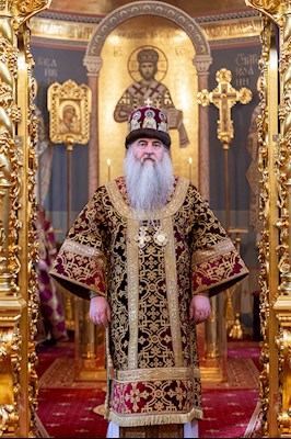 Божественная литургия в Свято-Троицком кафедральном соборе г. Саратова