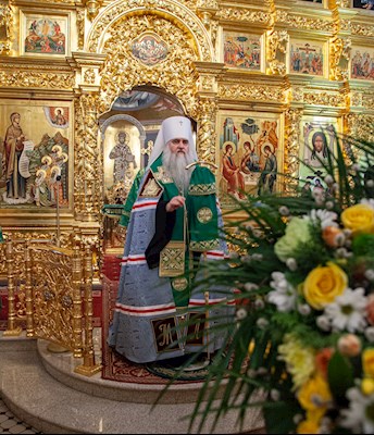 Всенощное бдение в Свято-Троицком кафедральном соборе г. Саратова