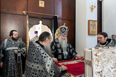 Литургия Преждеосвященных Даров и монашеский постриг в Свято-Алексиевском женском монастыре г. Саратова