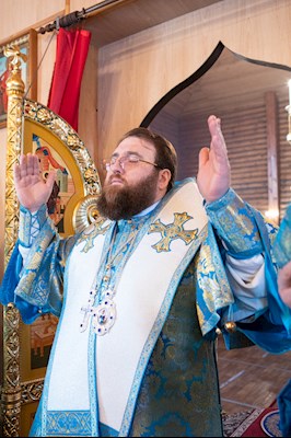 Митрополит Игнатий совершил Божественную литургию в храме в честь Сретения Господня г. Саратова