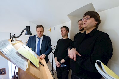 Митрополит Игнатий совершил Божественную литургию в Трехсвятительском храме г. Саратова